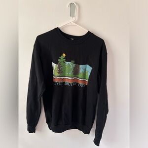 Indy Brand Clothing graphic sweatshirt in size S